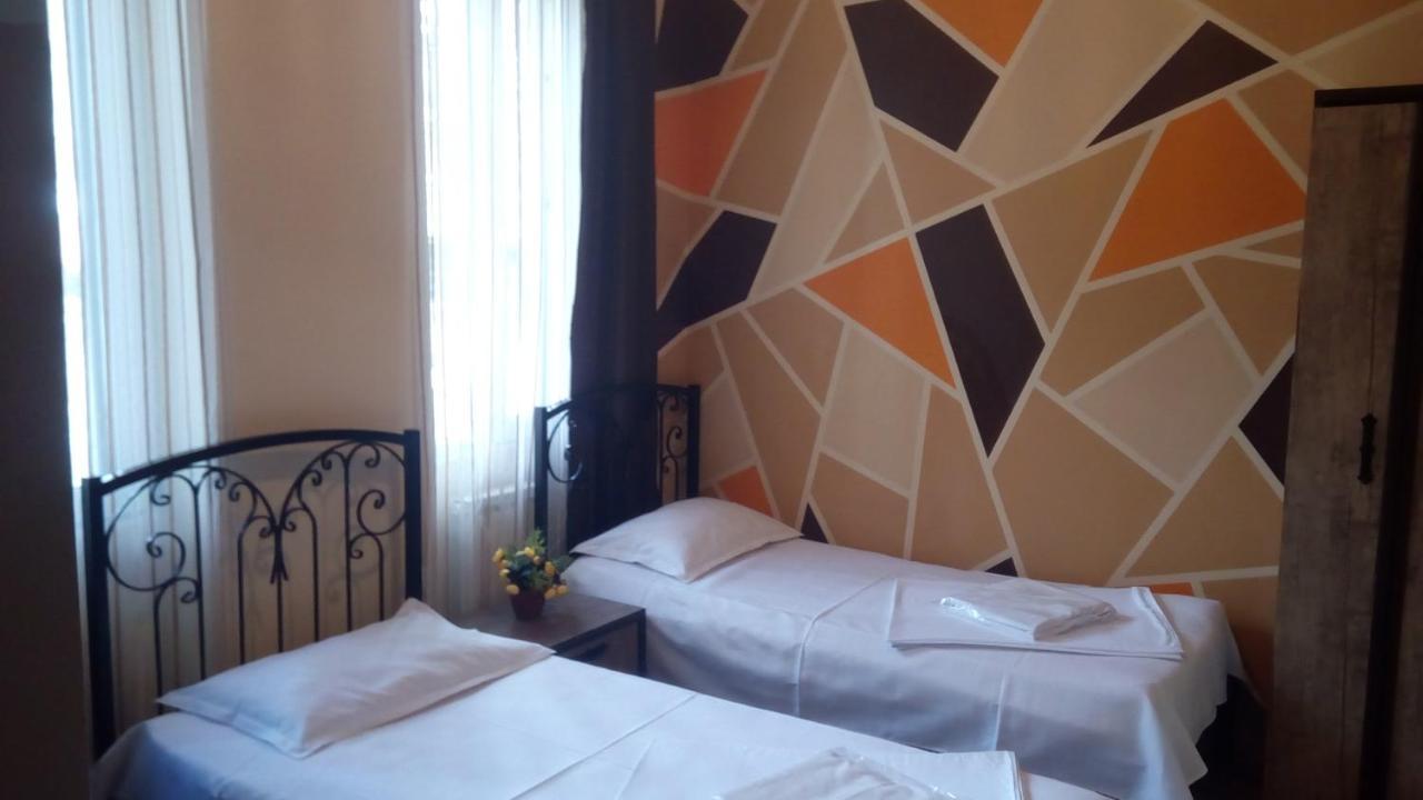 Hotel Isani Tbilisi Exterior foto