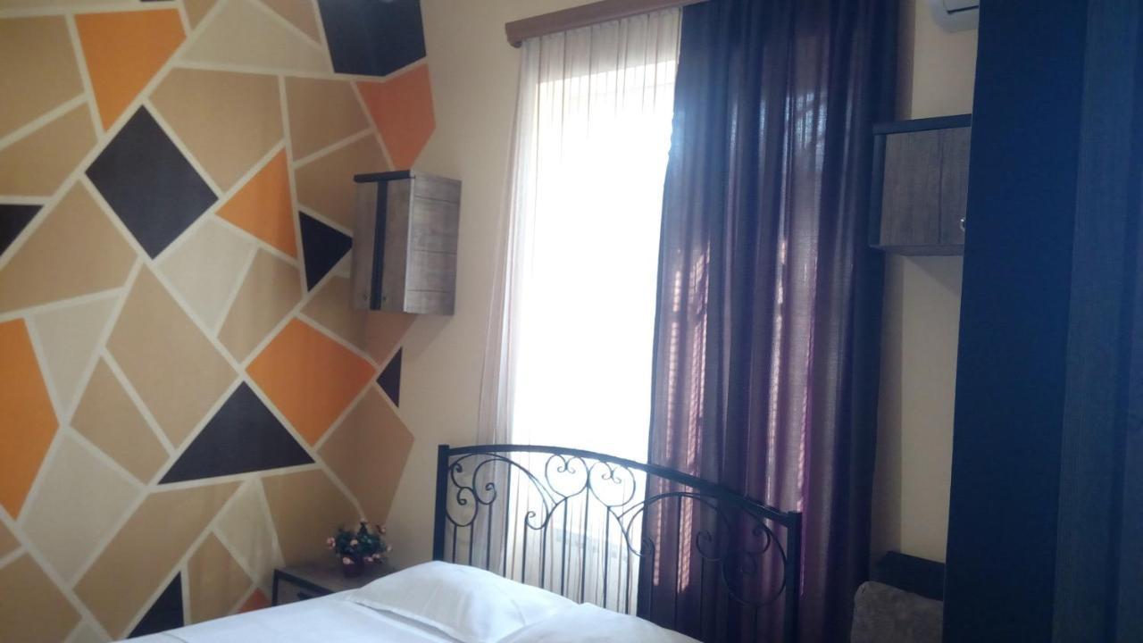 Hotel Isani Tbilisi Exterior foto