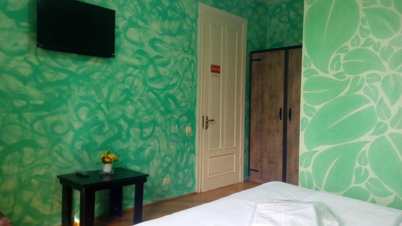 Hotel Isani Tbilisi Exterior foto