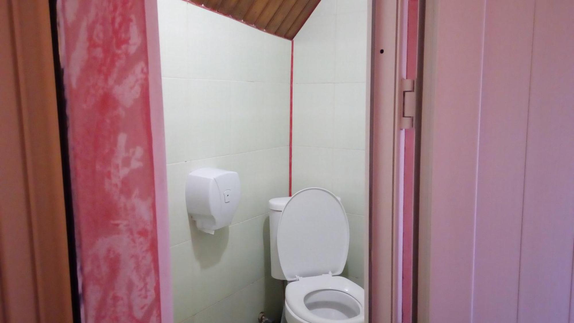 Hotel Isani Tbilisi Quarto foto